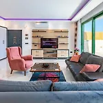 Saribelen 2 Bedroom Secluded With Private Pool Hot Tub Kalkan