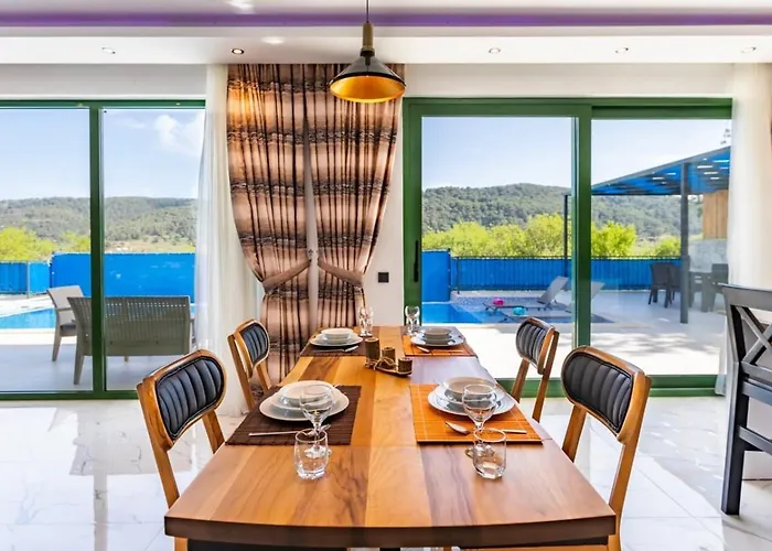 Saribelen 2 Bedroom Secluded With Private Pool Hot Tub