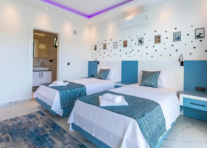 Saribelen 2 Bedroom Secluded With Private Pool Hot Tub