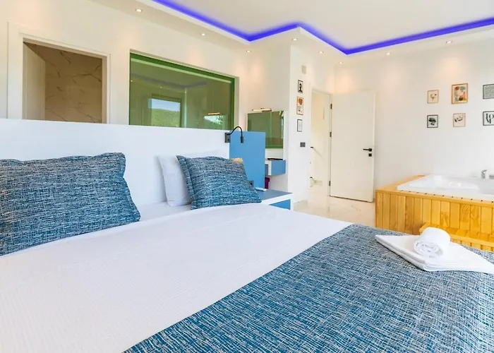 Saribelen 2 Bedroom Secluded With Private Pool Hot Tub Villa