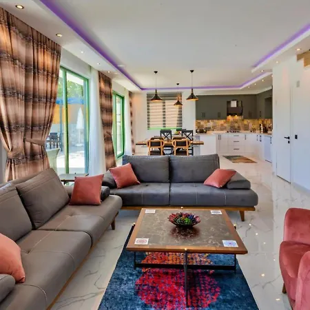 Saribelen 2 Bedroom Secluded With Private Pool Hot Tub Kalkan