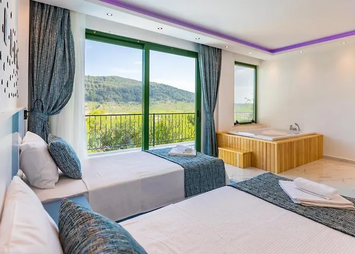 Saribelen 2 Bedroom Secluded With Private Pool Hot Tub