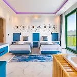 Villa Saribelen 2 Bedroom Secluded With Private Pool Hot Tub