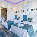 Saribelen 2 Bedroom Secluded With Private Pool Hot Tub