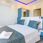 Villa Saribelen 2 Bedroom Secluded With Private Pool Hot Tub *