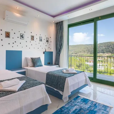 Villa Saribelen 2 Bedroom Secluded With Private Pool Hot Tub *